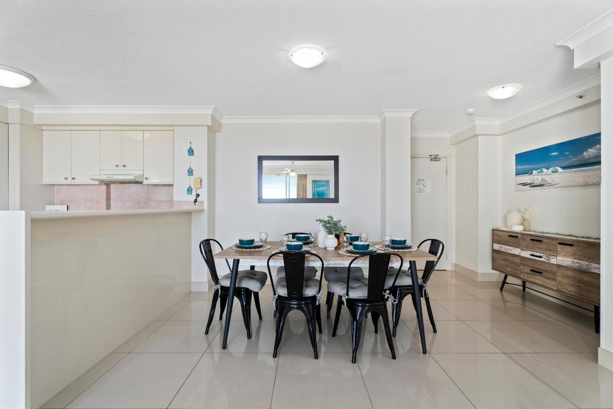 The Moroccan - Qstay Gold Coast Exterior photo